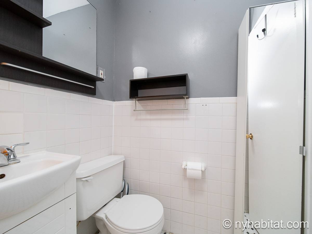 Bathroom - Photo 2 of 3 Bathroom - Photo 2 of 3