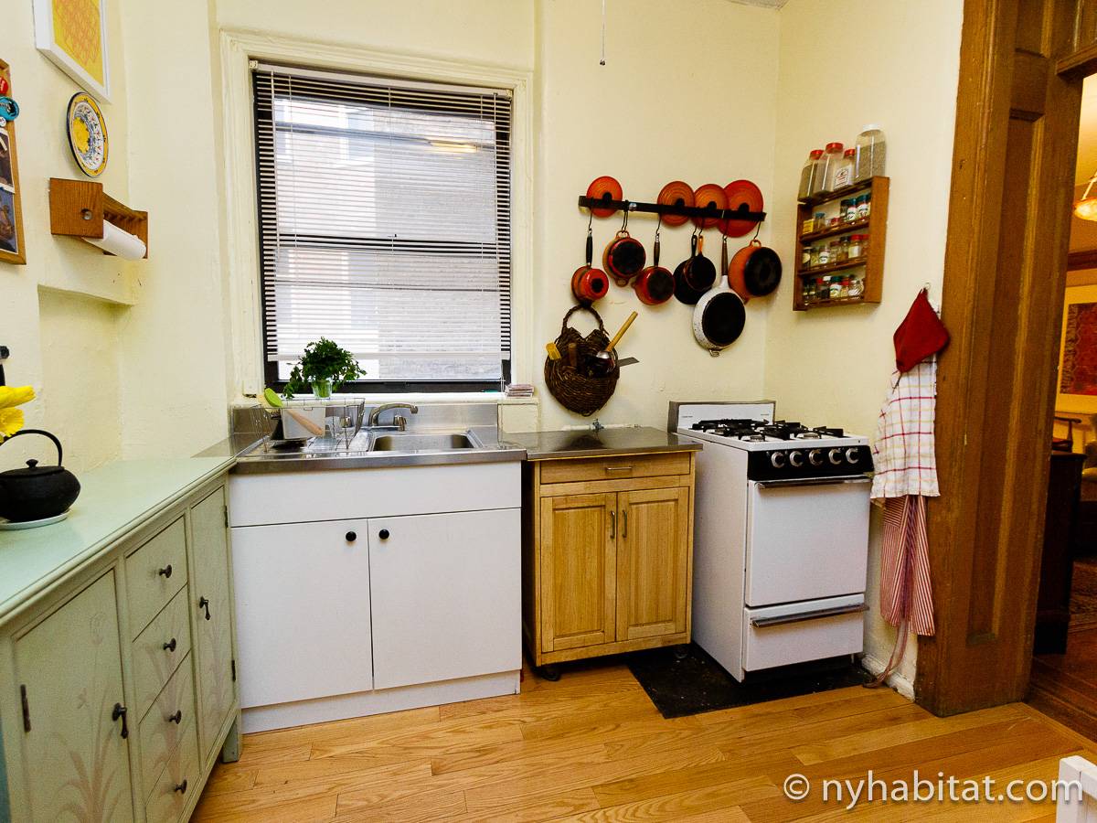 Kitchen - Photo 1 of 7