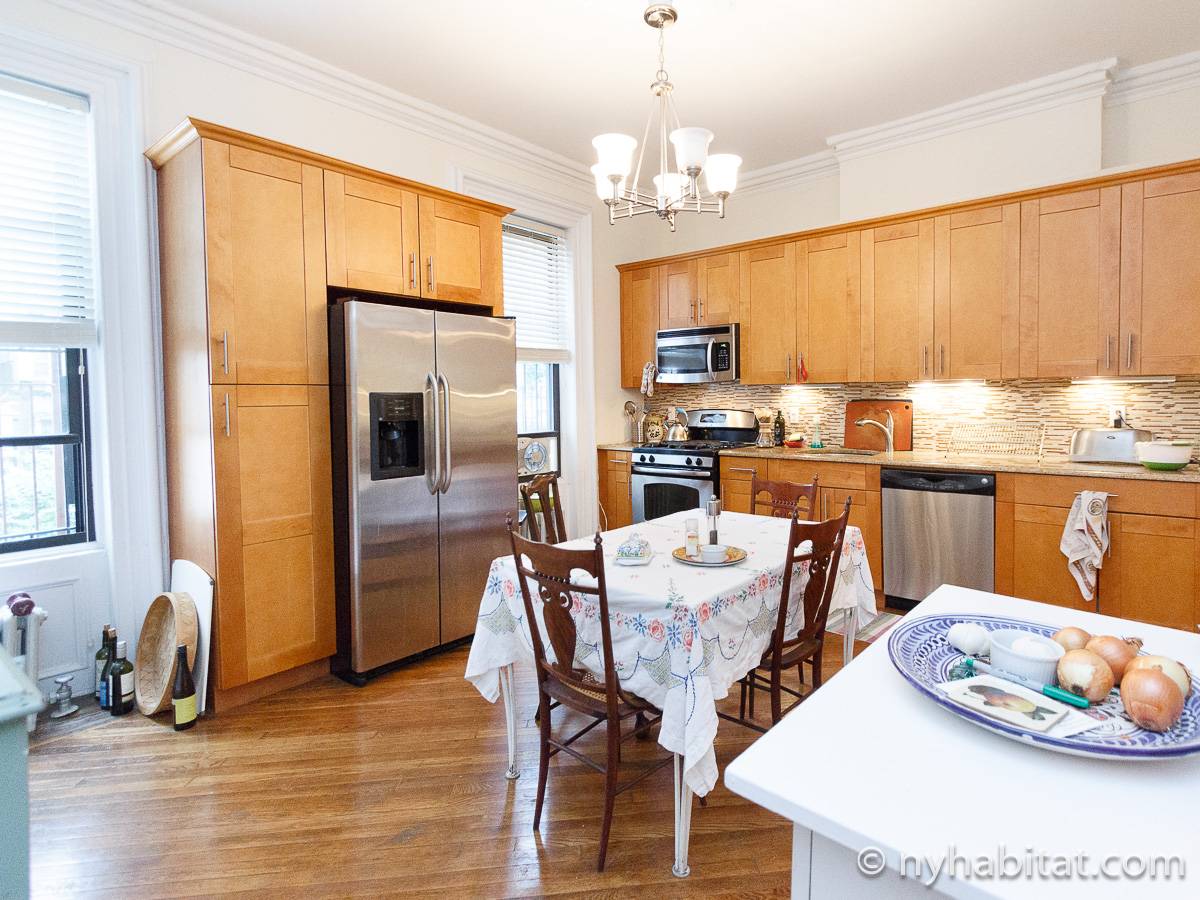 Kitchen - Photo 1 of 4