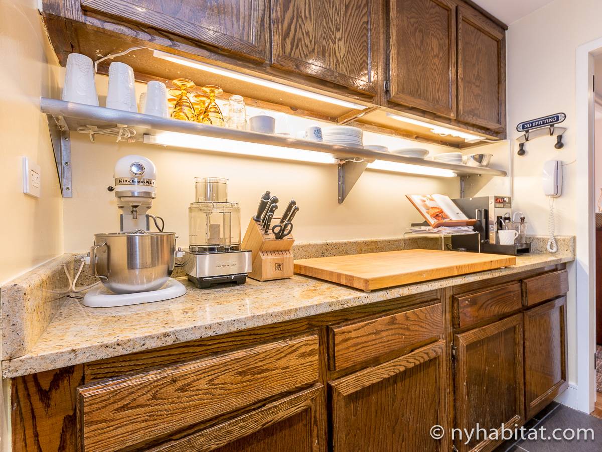 Kitchen - Photo 4 of 4