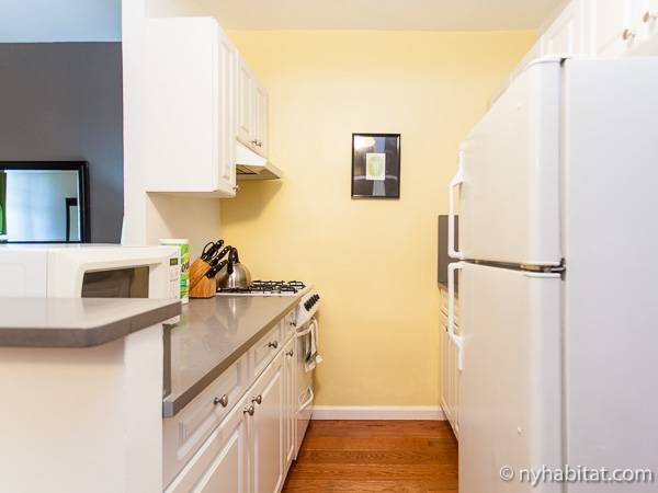 Kitchen - Photo 2 of 4