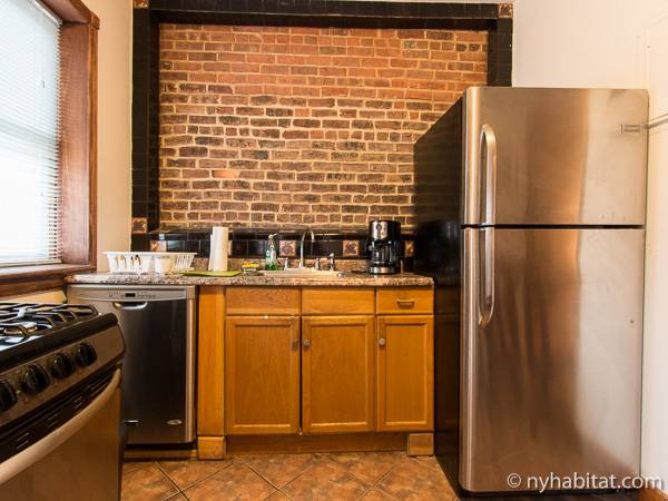 Kitchen - Photo 4 of 4