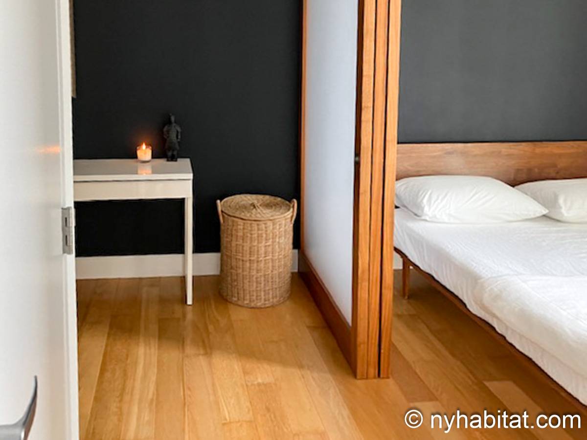 Schlafzimmer - Photo 3 von 3 Schlafzimmer - Photo 3 von 3