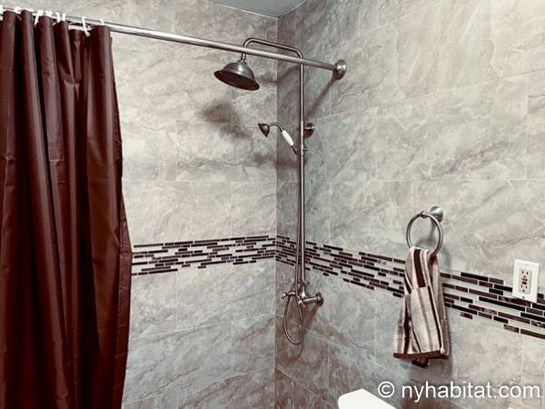 Salle de bain 2 - Photo 3 sur 4