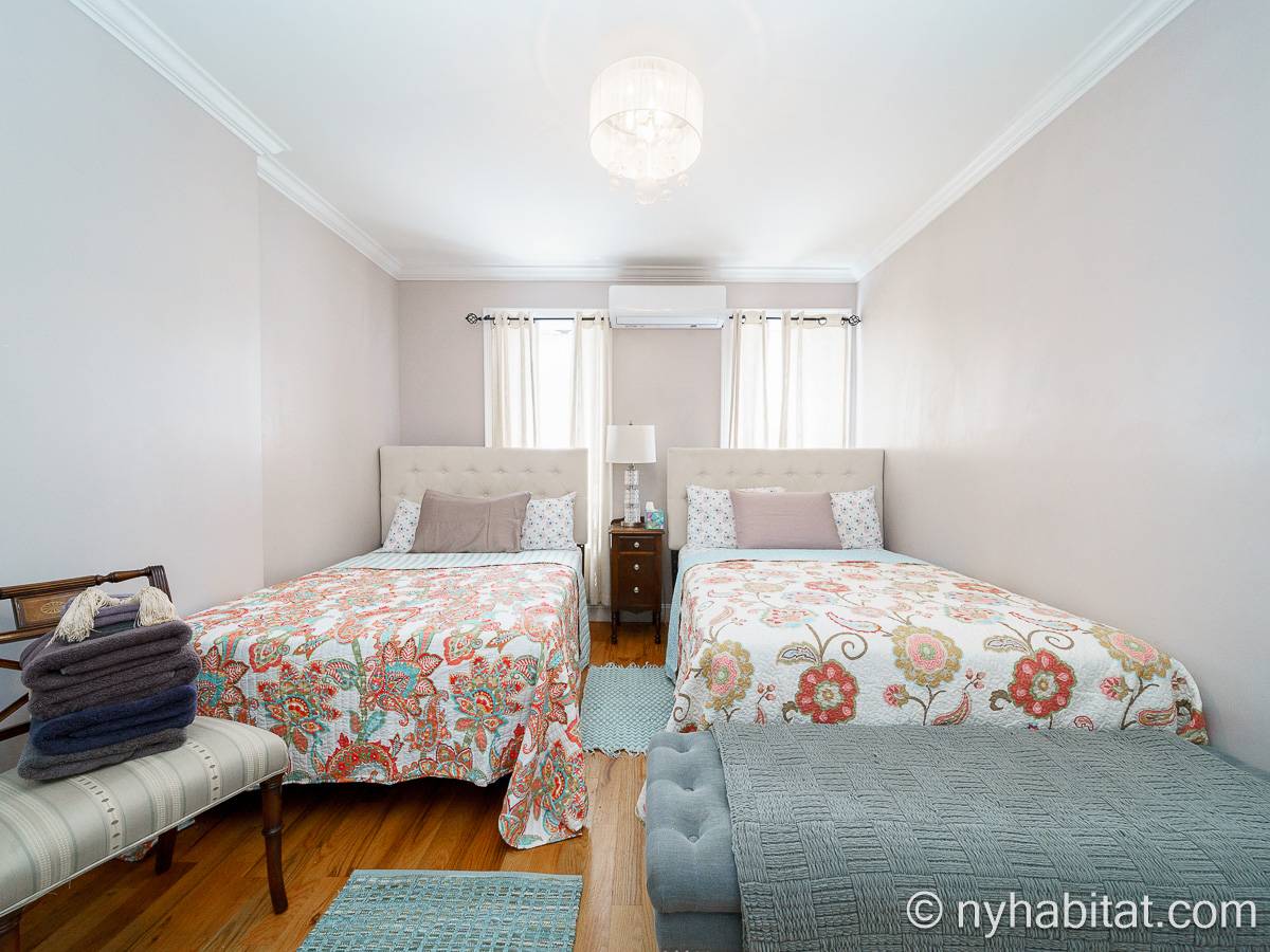 Schlafzimmer 2 - Photo 1 von 6