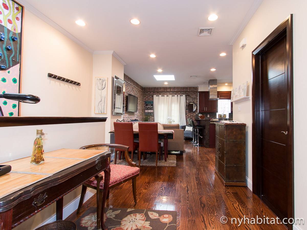 New York Apartment: 2 Bedroom Apartment Rental in Long ...