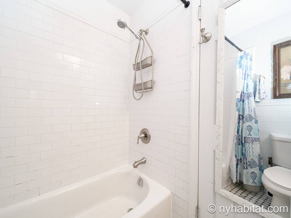 Bathroom - Photo 3 of 3