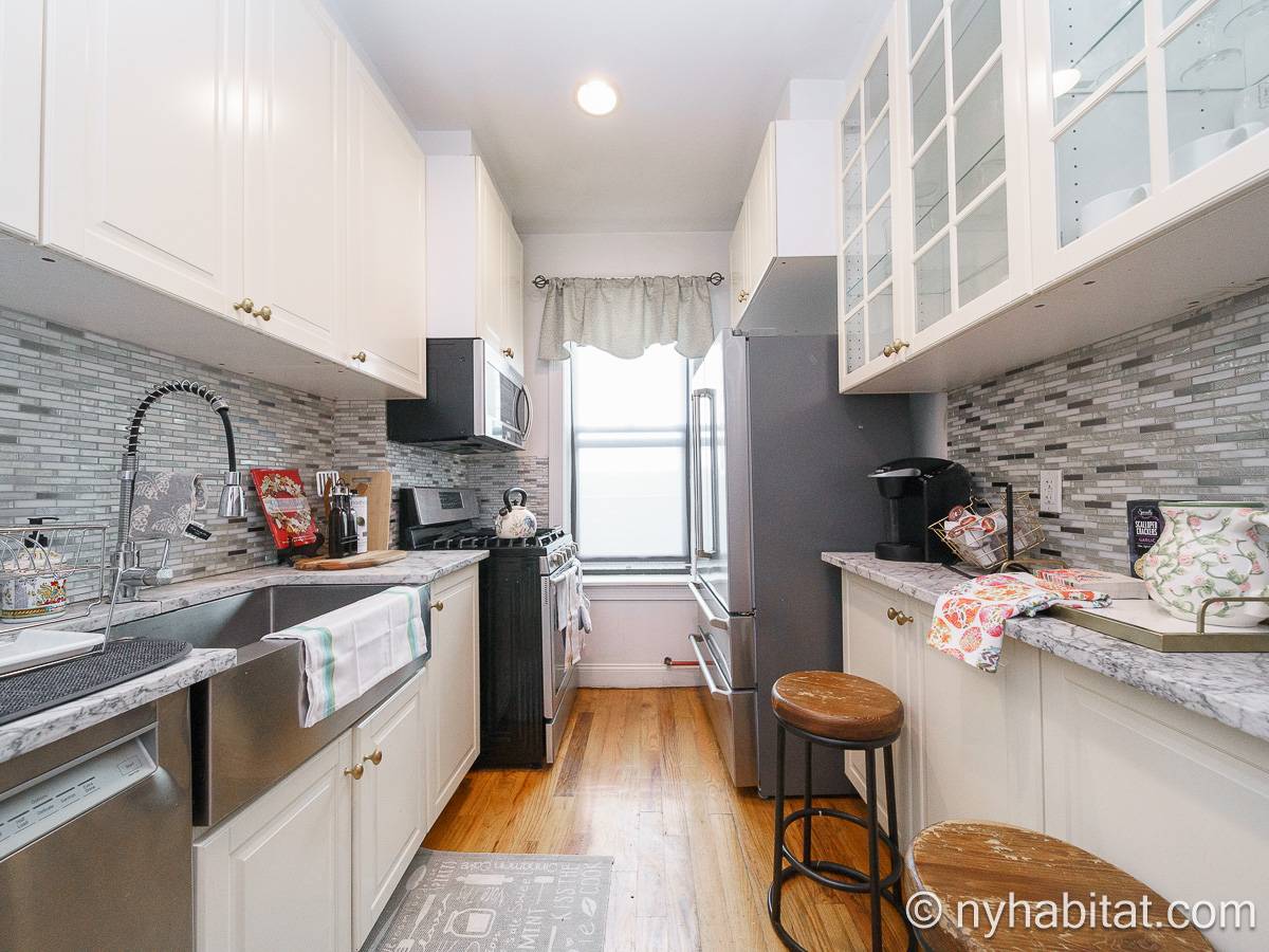 Kitchen - Photo 2 of 5