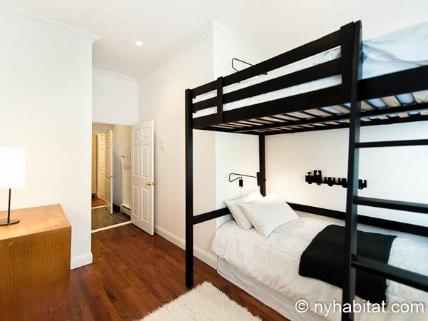 Chambre 2 - Photo 1 sur 3