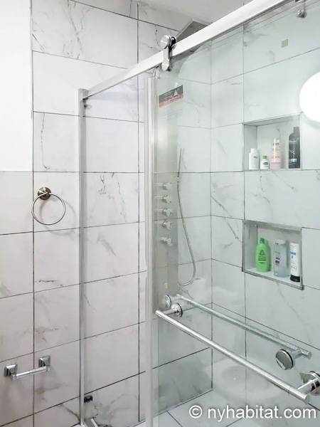 Baño - Photo 2 de 2