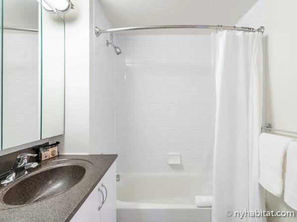 Baño - Photo 2 de 2