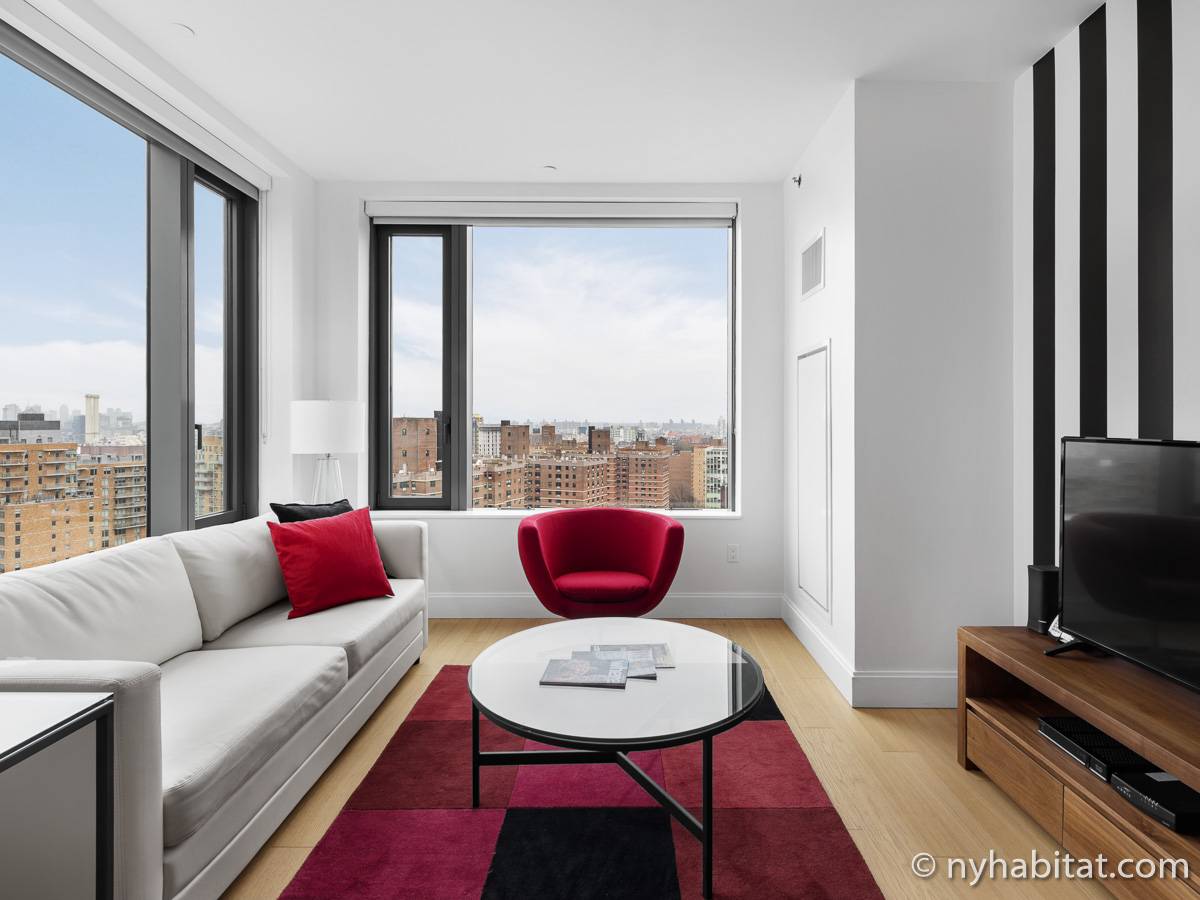 Living room - Photo 2 of 4