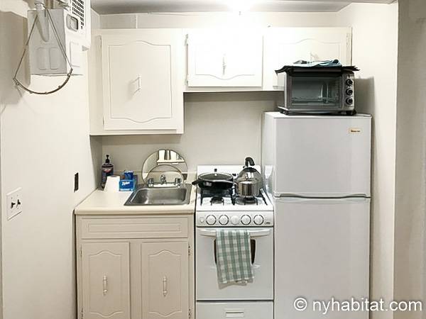 Kitchen - Photo 1 of 2 Kitchen - Photo 1 of 2