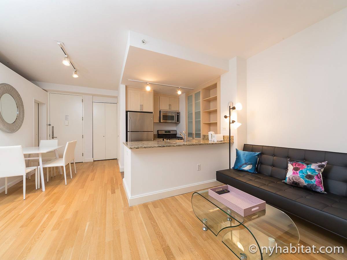 Living room 1 - Photo 2 of 2