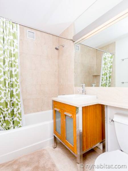 Baño - Photo 2 de 2