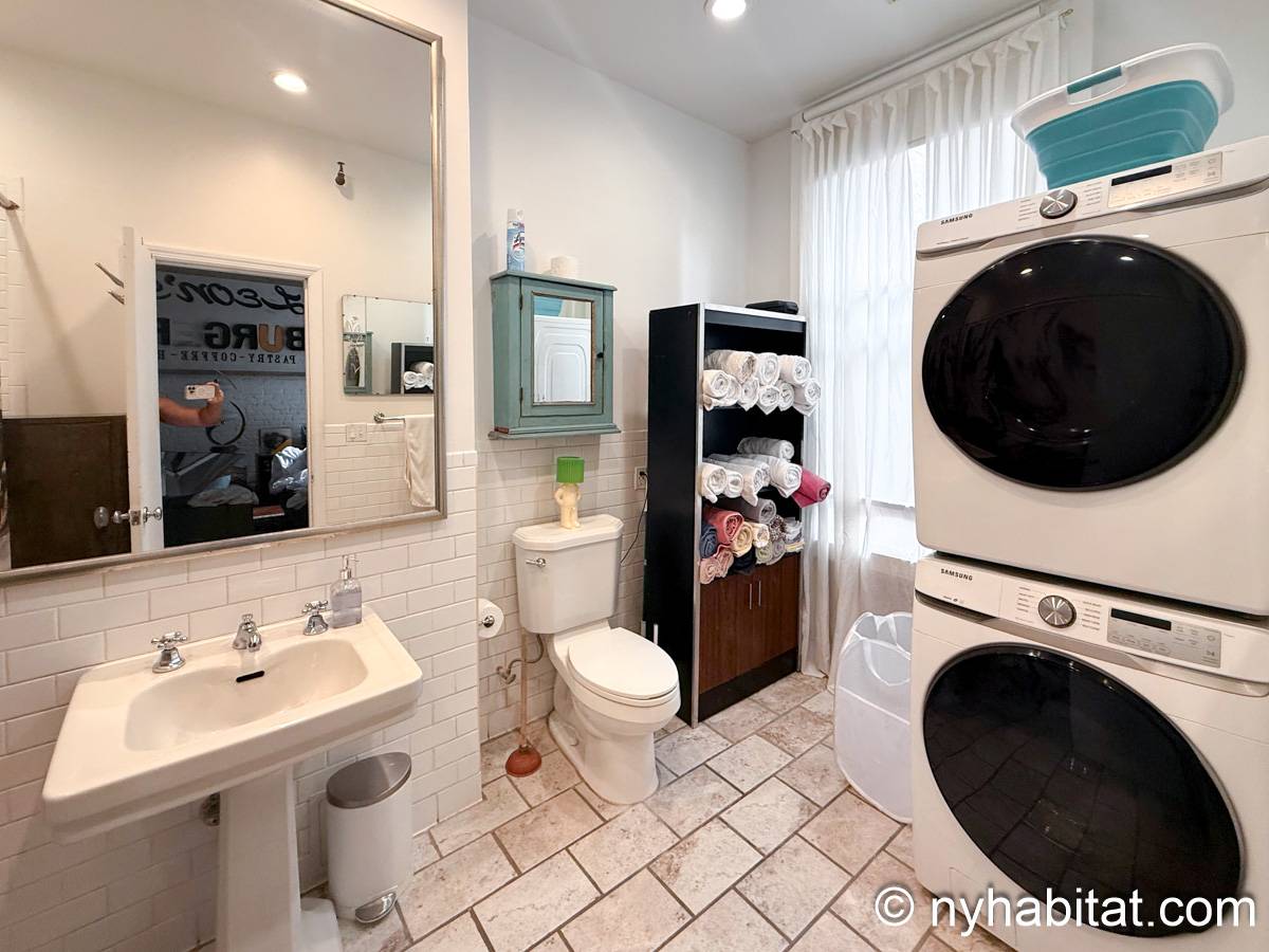 Baño - Photo 1 de 3 Baño - Photo 1 de 3