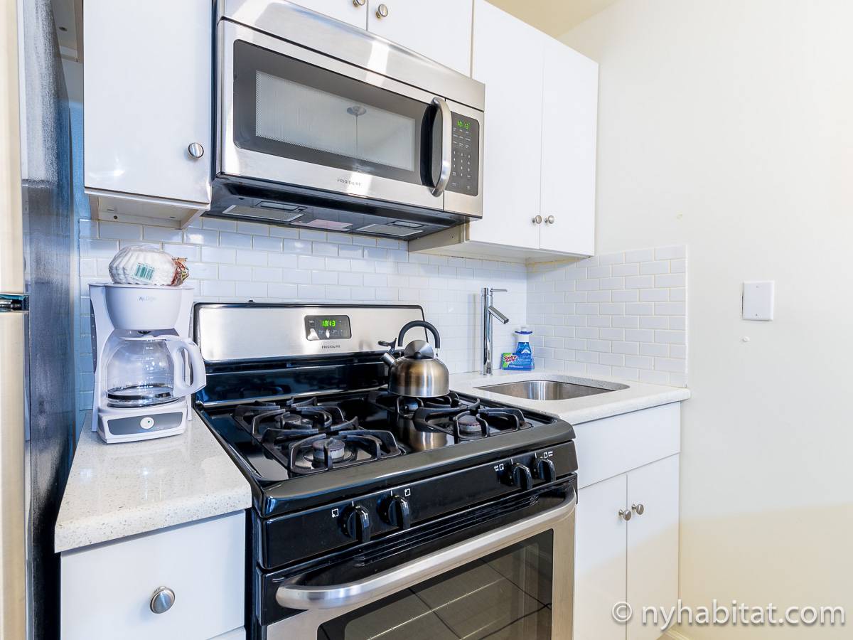 Kitchen - Photo 3 of 4 Kitchen - Photo 3 of 4