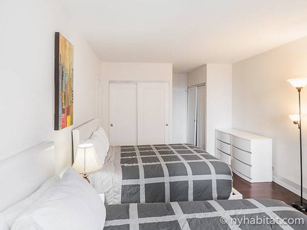 Schlafzimmer 1 - Photo 1 von 4 Schlafzimmer 1 - Photo 1 von 4