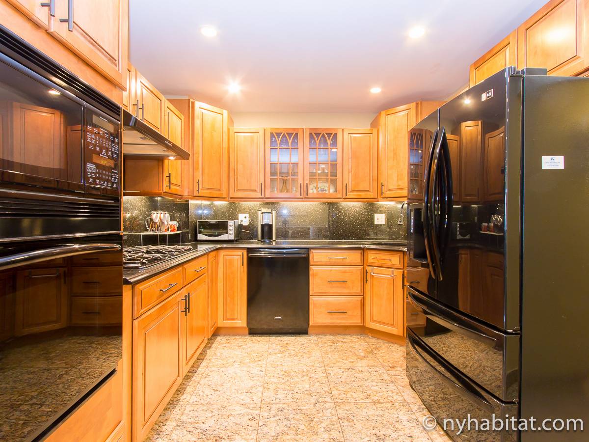 Kitchen - Photo 1 of 2