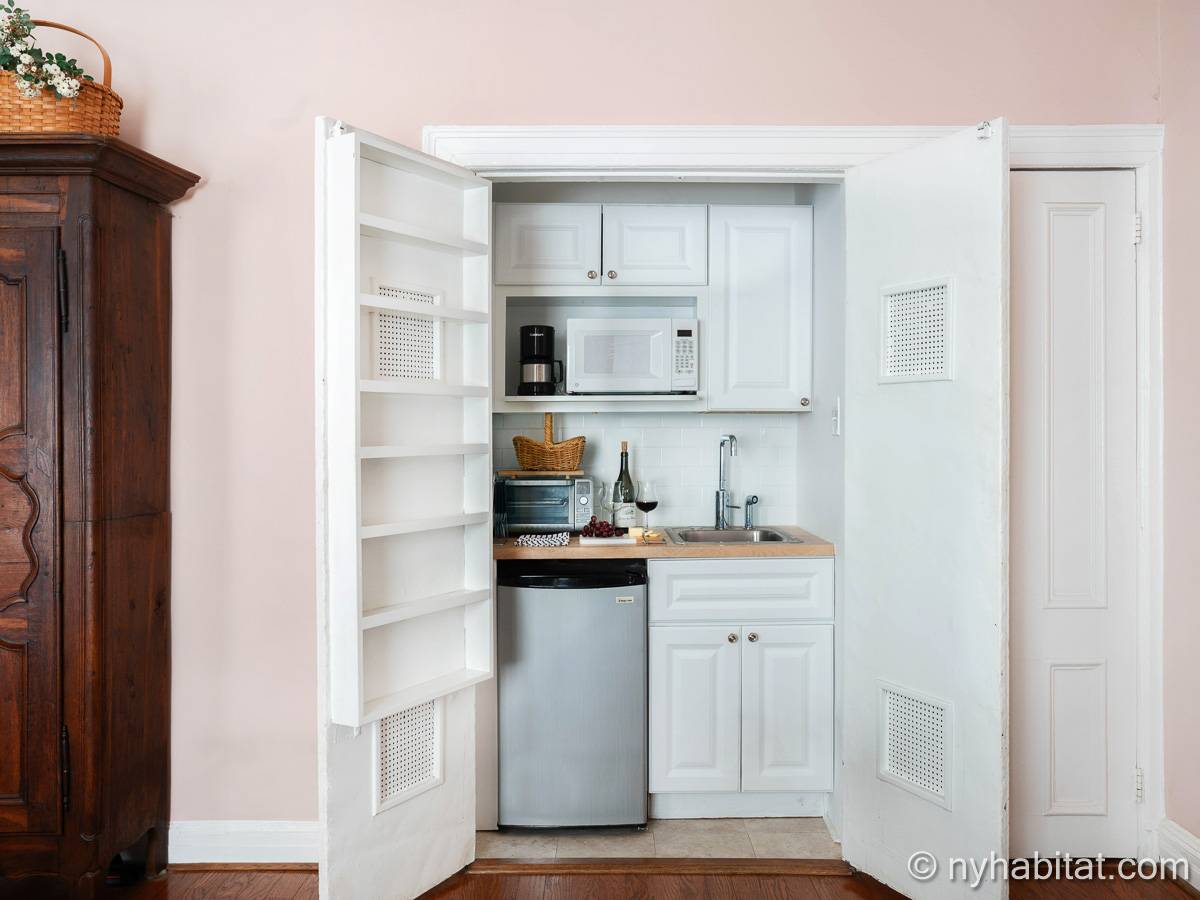 Kitchen - Photo 1 of 2