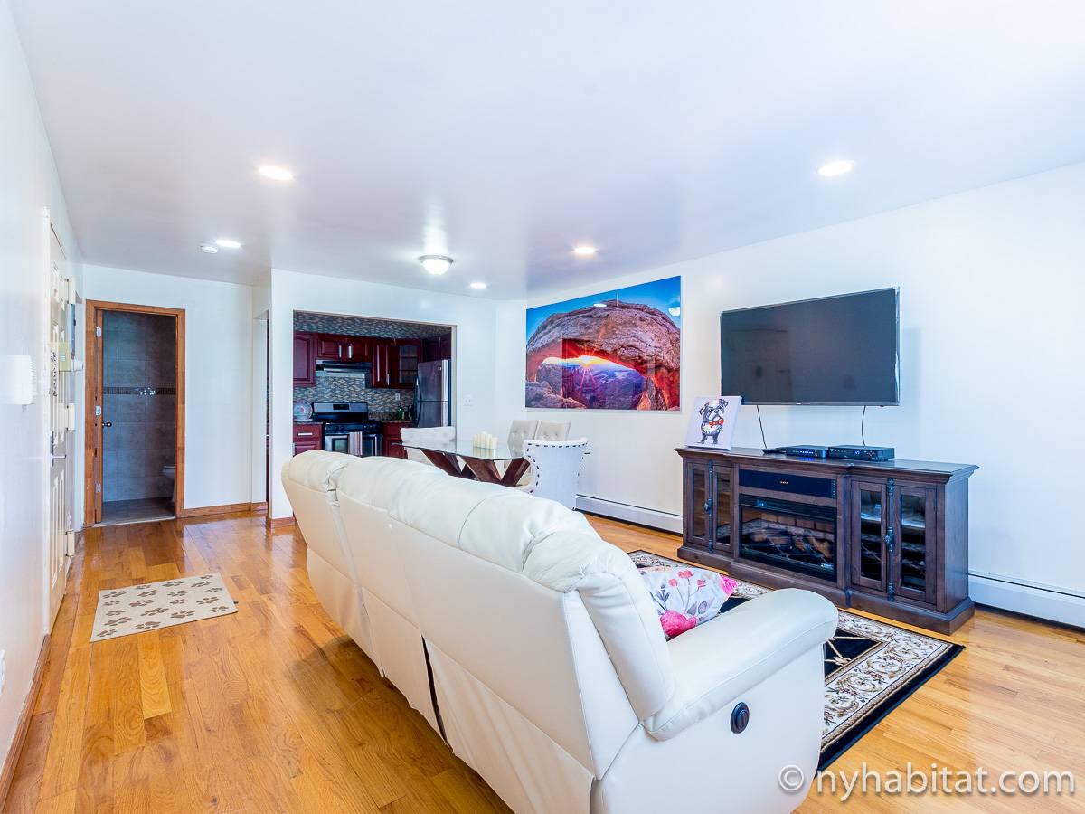 New York Roommate Room for rent in Middle Village, Queens 3 Bedroom