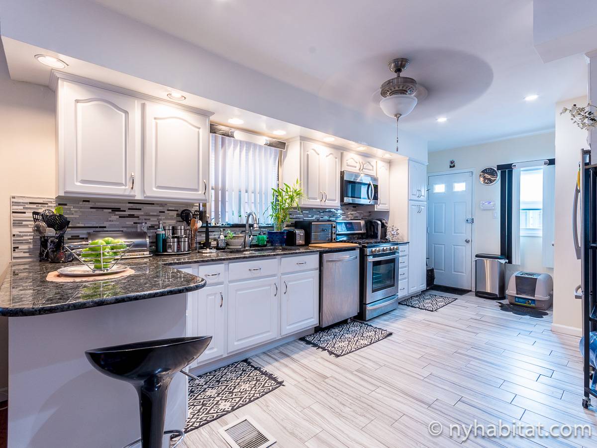 Kitchen - Photo 1 of 6