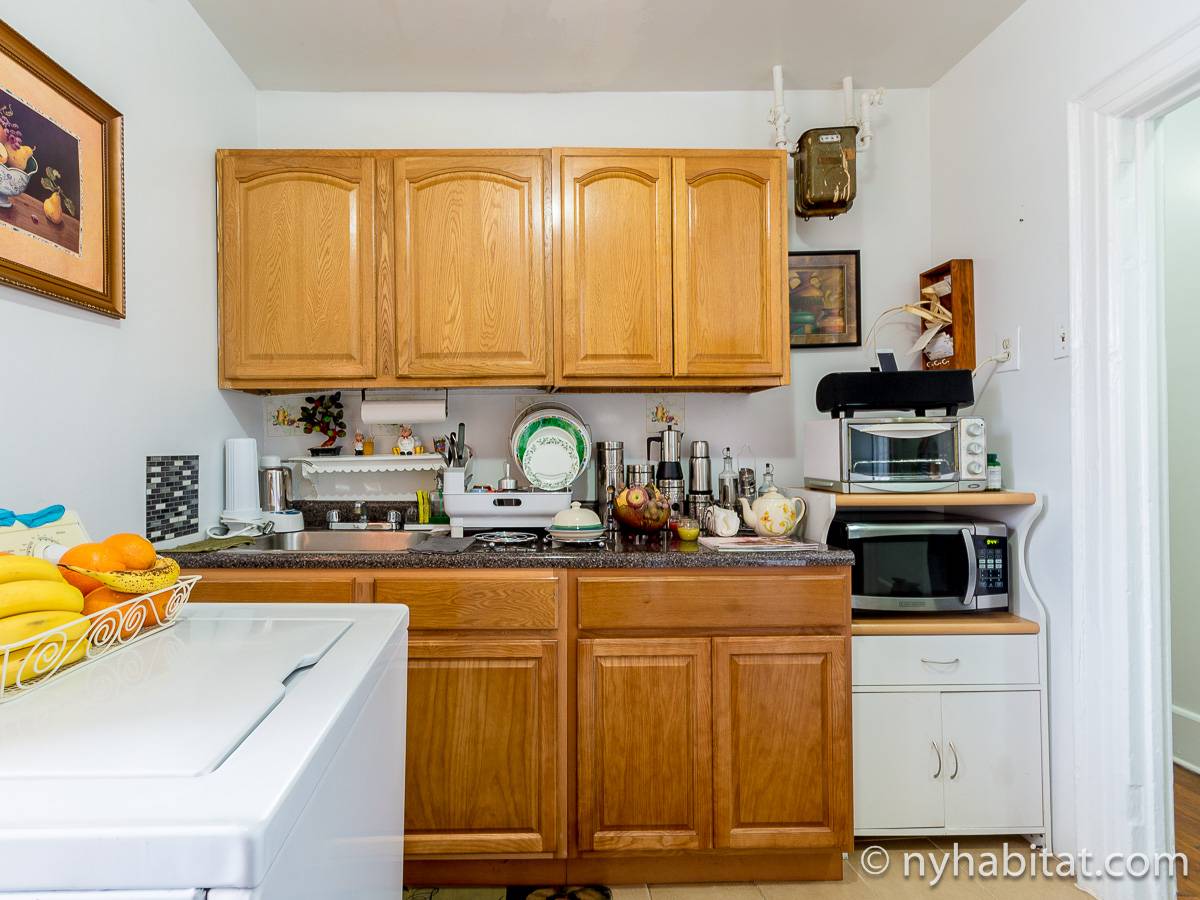 Kitchen - Photo 4 of 4