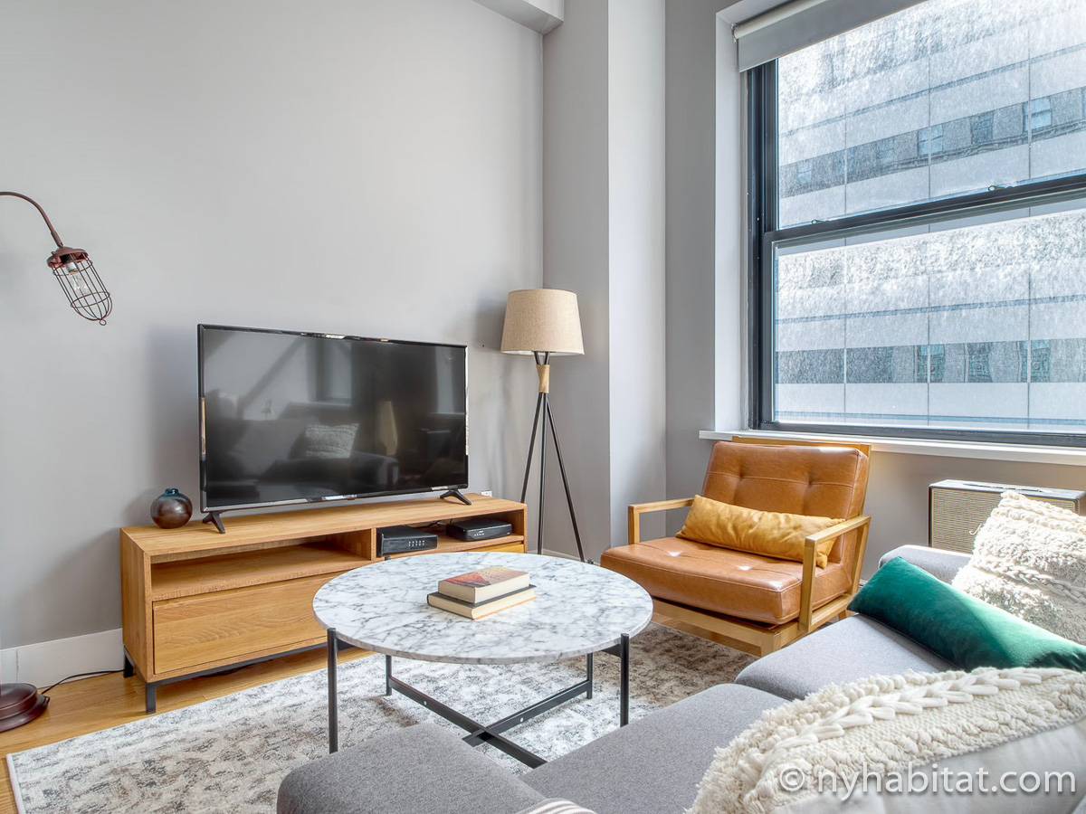 Living room - Photo 2 of 7