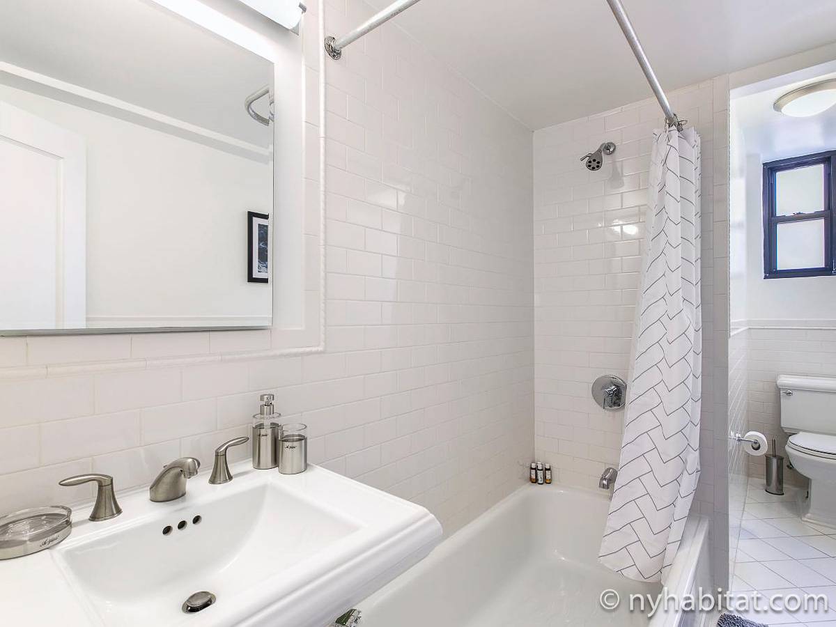 Bathroom - Photo 1 of 1 Bathroom - Photo 1 of 1