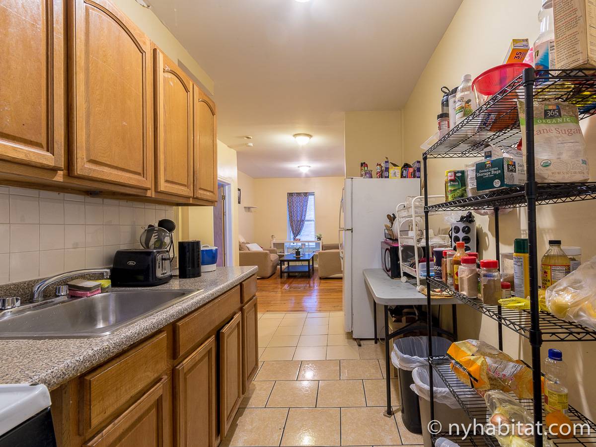 Kitchen - Photo 3 of 3