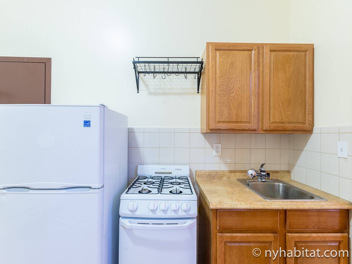 Kitchen - Photo 1 of 3