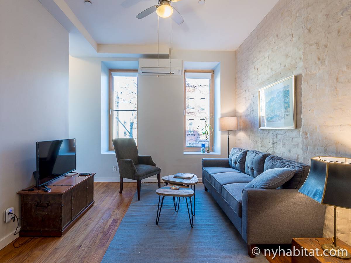 New York Apartment 2 Bedroom Apartment Rental in Harlem (NY15894)