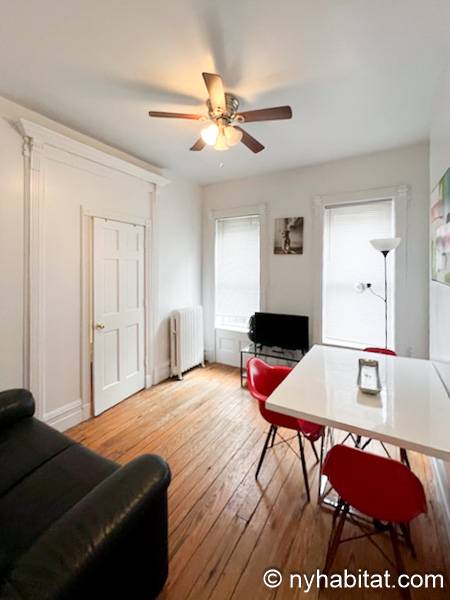 Living room - Photo 2 of 6