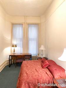 Bedroom - Photo 1 of 2