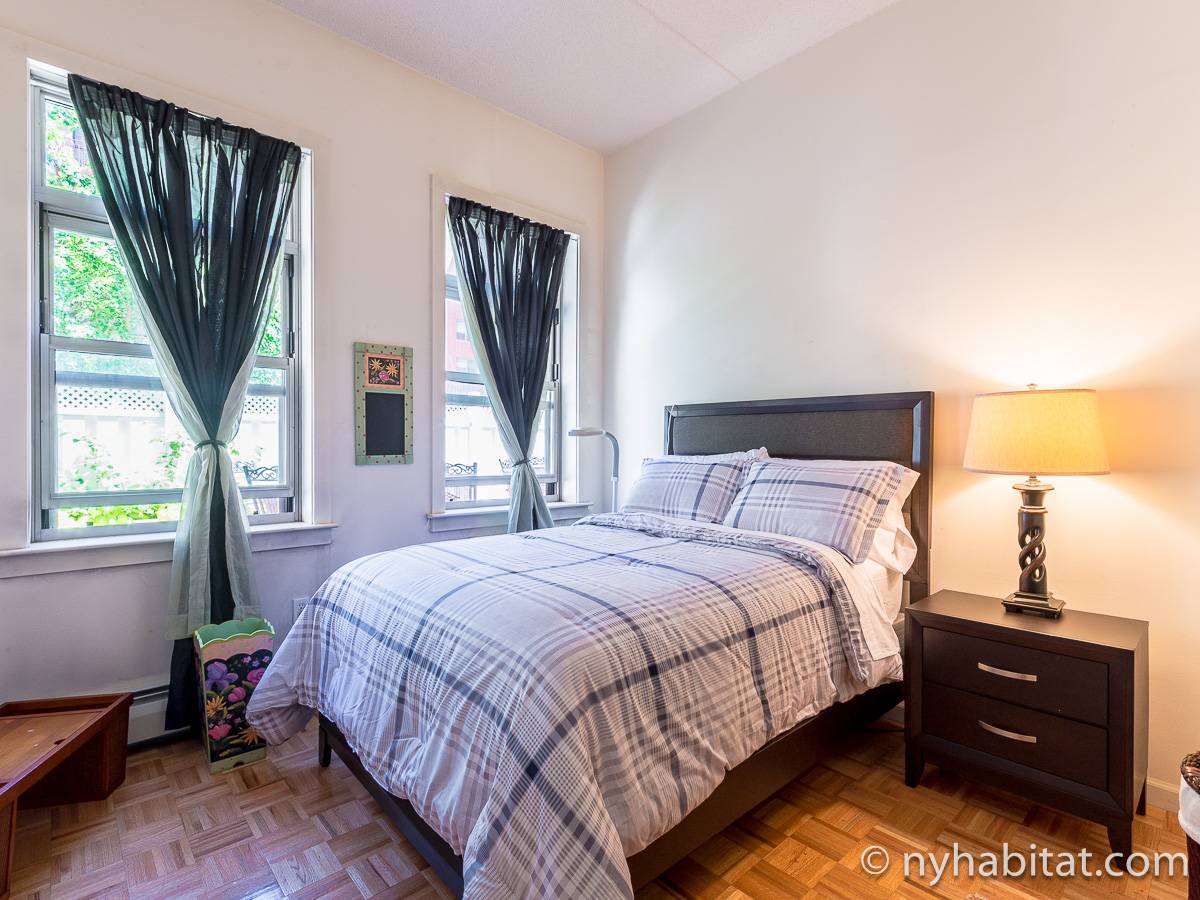 New York Roommate Room for rent in Harlem 2 Bedroom apartment (NY17969)