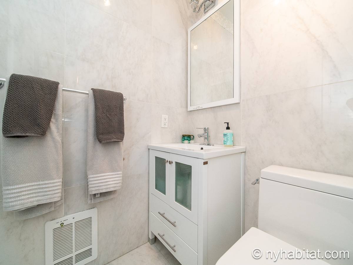 Baño 1 - Photo 2 de 2