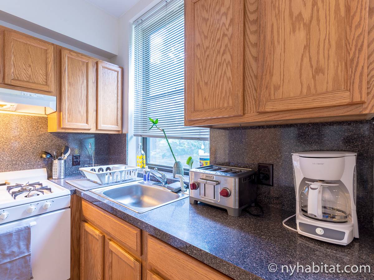 Kitchen - Photo 4 of 4