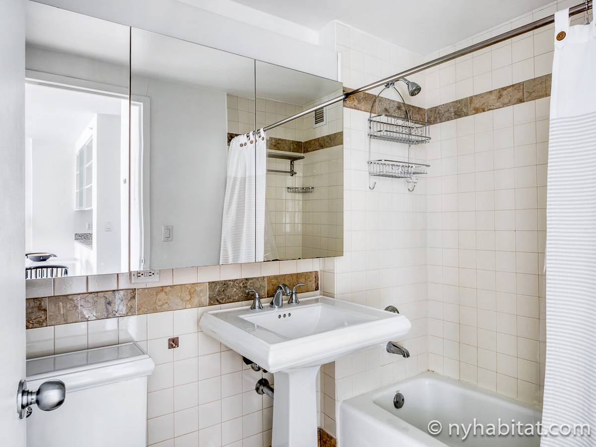 Ba&ntilde;o - Photo 1 de 1