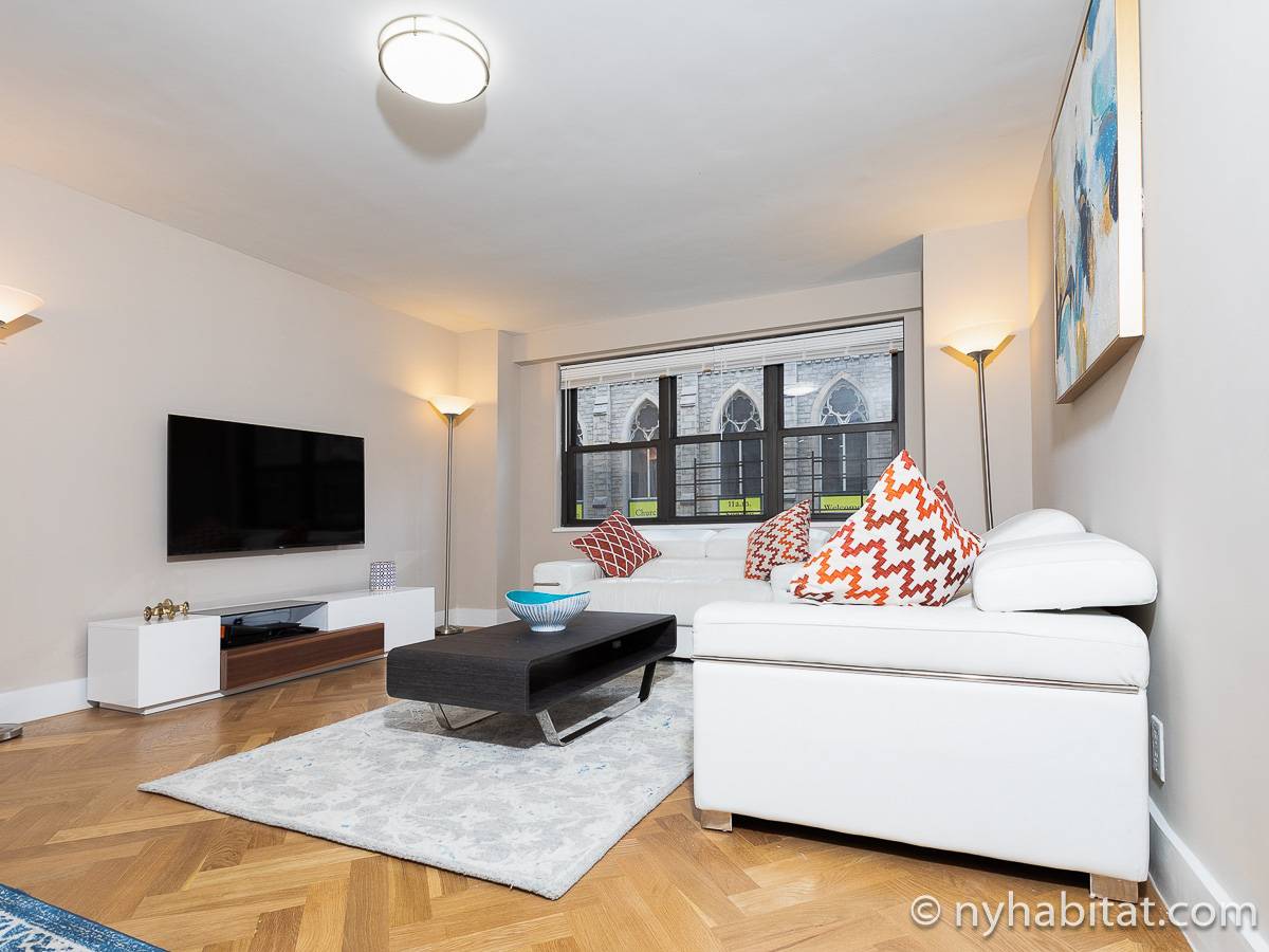 Wohnzimmer - Photo 3 von 8