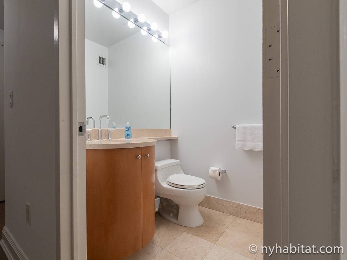 Bathroom 3 - Photo 1 of 1