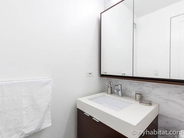 Bathroom 2 - Photo 1 of 1