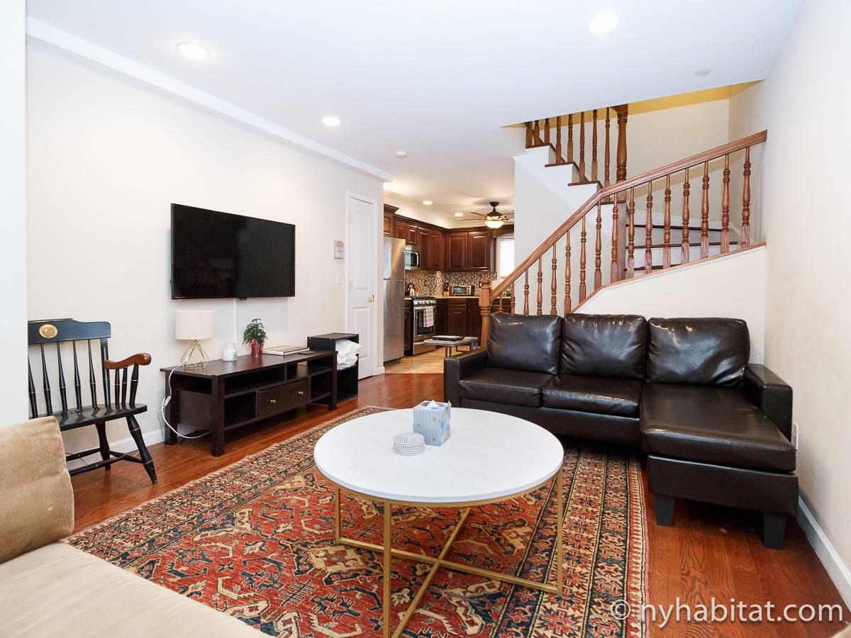 New York Apartment 2 Bedroom Apartment Rental in Williamsburg (NY15411)