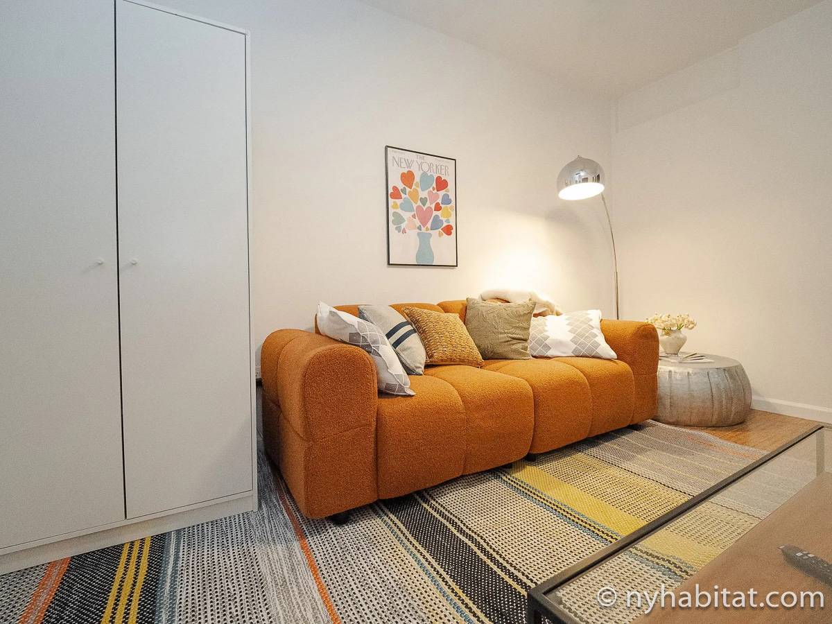 Wohnzimmer - Photo 3 von 4