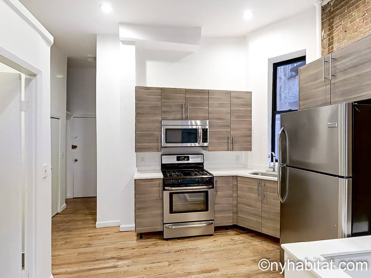 Kitchen - Photo 1 of 3