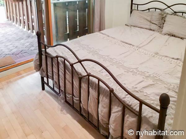 Schlafzimmer 1 - Photo 1 von 3