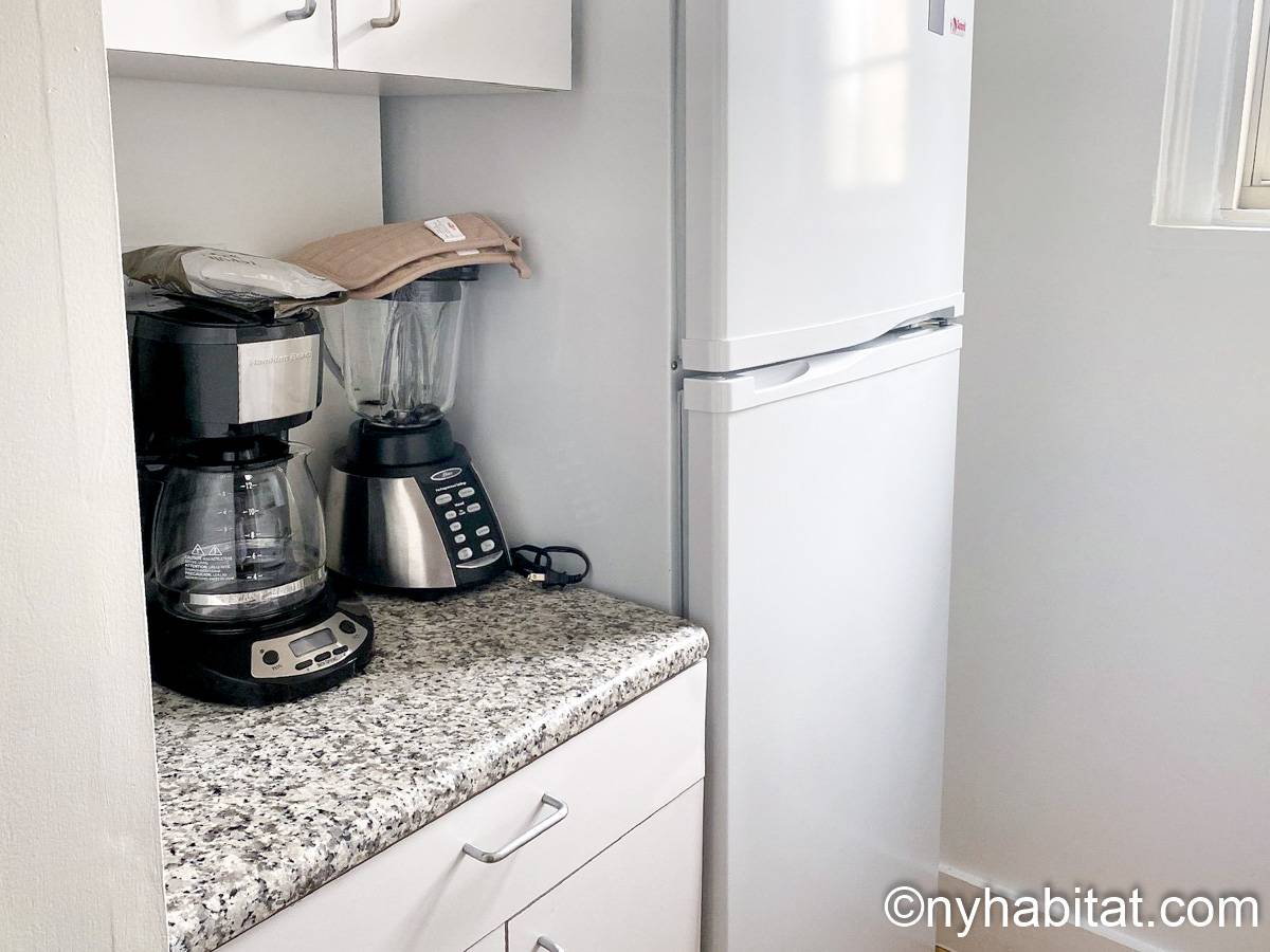 Kitchen - Photo 3 of 3