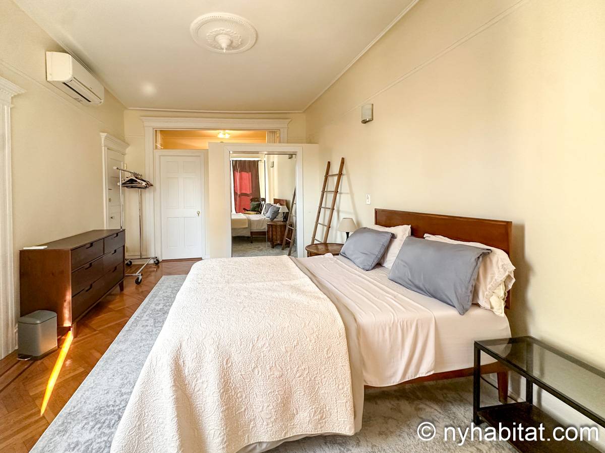 Schlafzimmer 1 - Photo 4 von 6