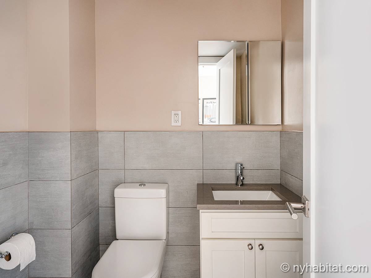 Bathroom 2 - Photo 1 of 1