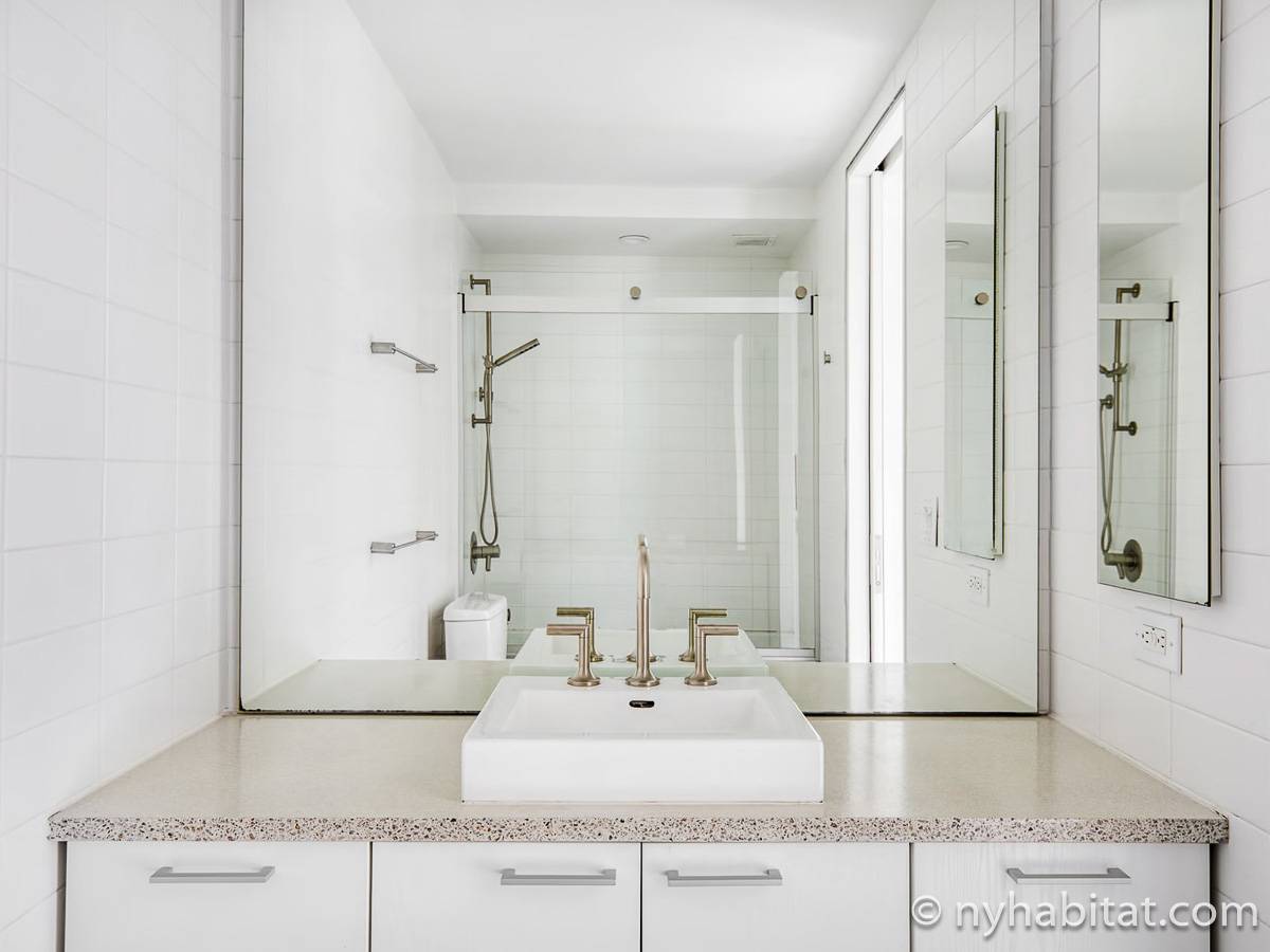 Ba&ntilde;o - Photo 2 de 2