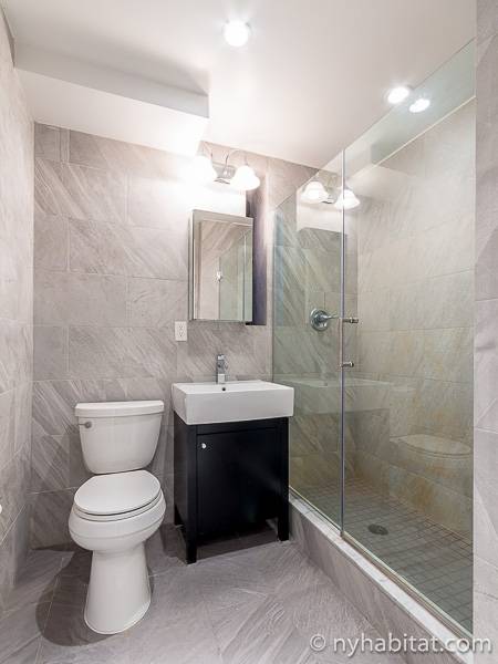 Bathroom 1 - Photo 2 of 4 Bathroom 1 - Photo 2 of 4